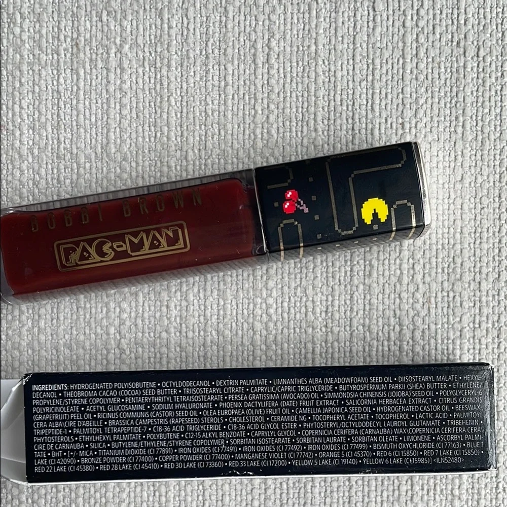 Bobbi Brown Pac-Man collection extra plump Lip serum in Bare Plum 759